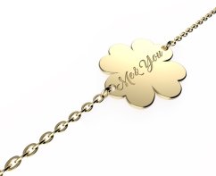 Zlatý náramok so štvorlístkom