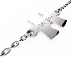 Ezüst karkötő puzzle alakú medállal