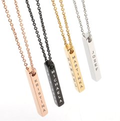 GRAVÍROZOTT MEDÁL - QUADRA