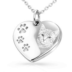 Přívěsek s gravírovanou fotografií – srdce s tlapkami